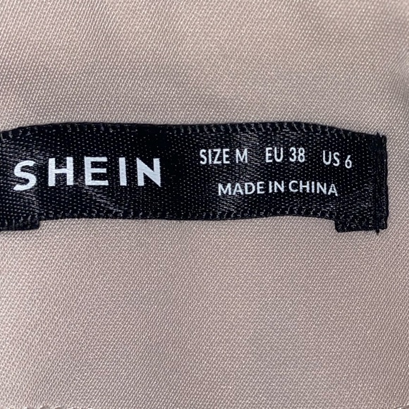 Women’s SHEIN cropped blazer size m - Picture 3 of 3